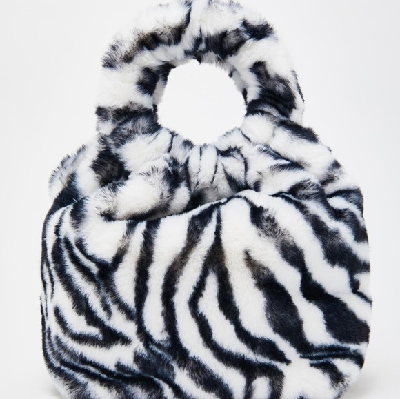 Fuzzy handbag - Picture 3 of 8